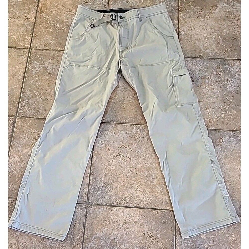 Prana Pants Womens Large or 38X32 TAN Cargo Hiking Camping Outdoor Vented Guset